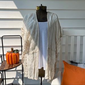 Beautiful Chico’s Cream Crochet Kimono